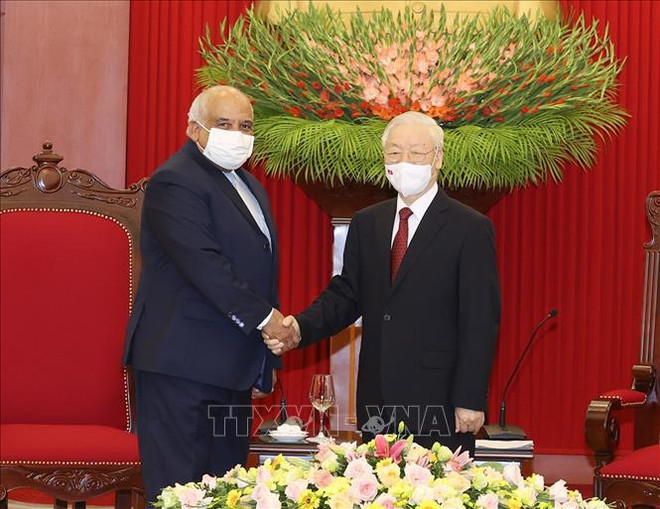 Máximo dirigente vietnamita reafirma solidaridad inquebrantable con el pueblo cubano ảnh 1 Máximo dirigente vietnamita reafirma solidaridad inquebrantable con el pueblo cubano ảnh 1