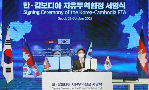 Corea del Sur rubrica acuerdos de libre comercio con Camboya y Filipinas ảnh 1 Corea del Sur rubrica acuerdos de libre comercio con Camboya y Filipinas ảnh 1