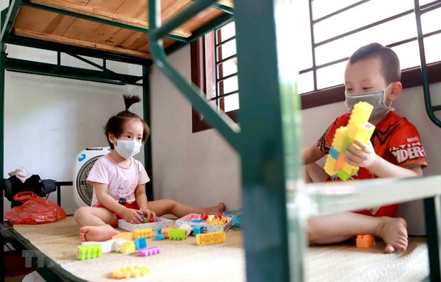 Brindan en Vietnam asistencia a niños afectados por el COVID-19 ảnh 1 Brindan en Vietnam asistencia a niños afectados por el COVID-19 ảnh 1