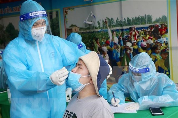 Confirma Vietnam más de tres mil 600 nuevos casos del COVID-19 ảnh 1 Confirma Vietnam más de tres mil 600 nuevos casos del COVID-19 ảnh 1