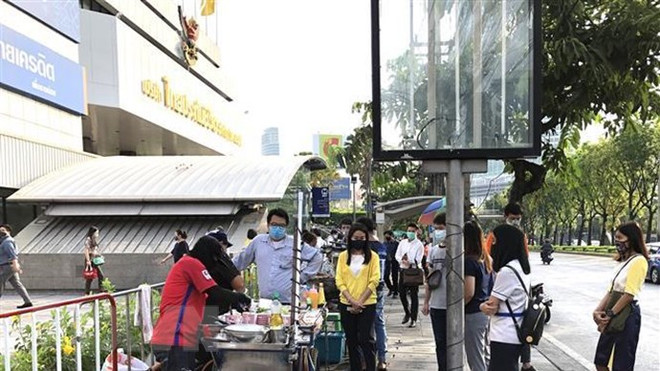 Tailandia intensificará conexión entre localidades y universidades para reducir la pobreza ảnh 1