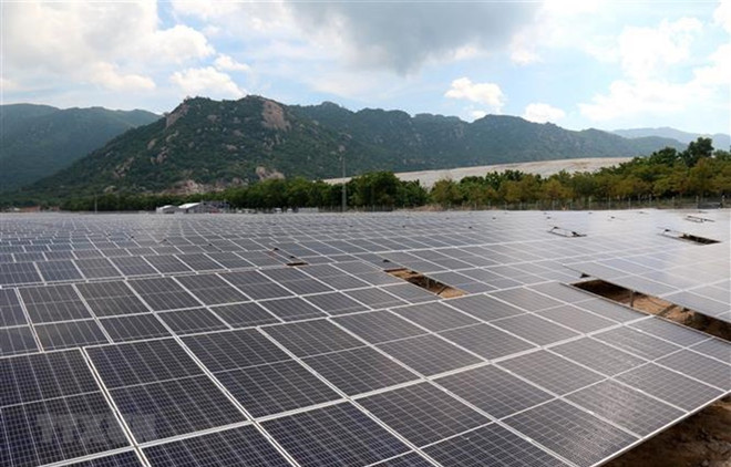 Ciudad Ho Chi Minh conectará sistemas solares en tejados a red eléctrica ảnh 1 Ciudad Ho Chi Minh conectará sistemas solares en tejados a red eléctrica ảnh 1