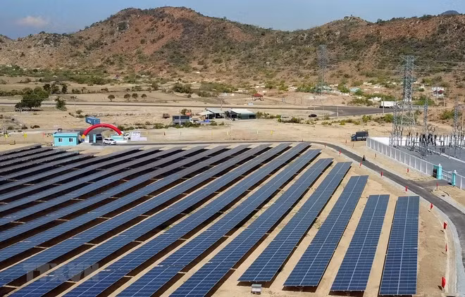 Compañía tailandesa planea comprar tres plantas de energía solar en Vietnam ảnh 1