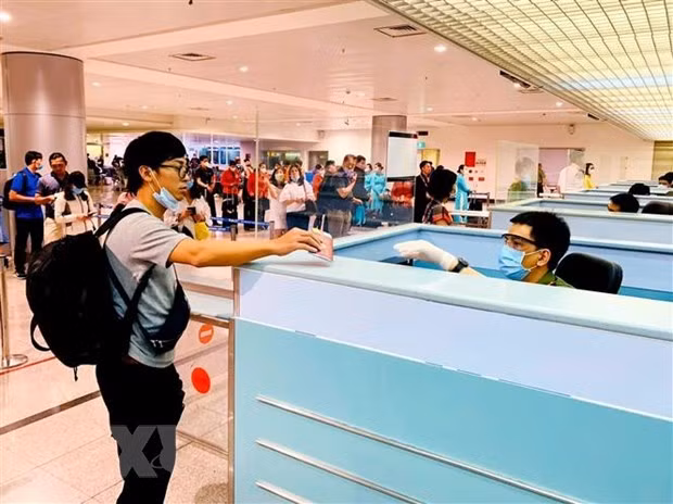 Vietnam suspende temporalmente concesión de visas a extranjeros ảnh 1 Vietnam suspende temporalmente concesión de visas a extranjeros ảnh 1
