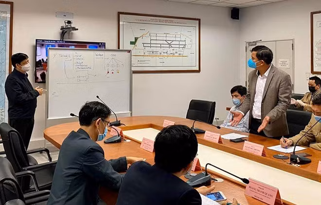 Informan sobre vuelos hacia Vietnam con pasajeros infectados de COVID-19 ảnh 1