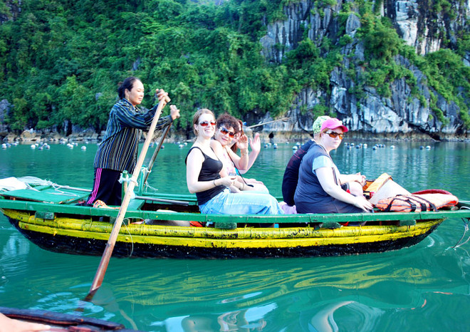 Crece 12 por ciento arribo de turistas a Vietnam en agosto ảnh 1 Crece 12 por ciento arribo de turistas a Vietnam en agosto ảnh 1