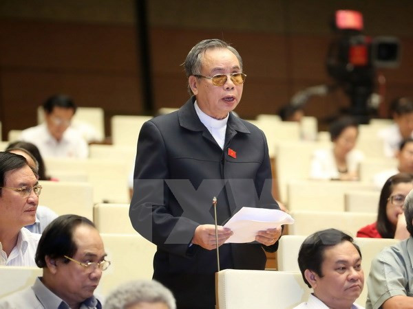 Parlamento vietnamita continúa debates para perfeccionar las leyes ảnh 1 Parlamento vietnamita continúa debates para perfeccionar las leyes ảnh 1