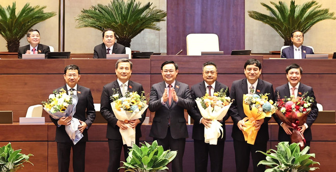 Eligen dirigentes de Asamblea Nacional y Auditoría Estatal de Vietnam ảnh 1 Eligen dirigentes de Asamblea Nacional y Auditoría Estatal de Vietnam ảnh 1