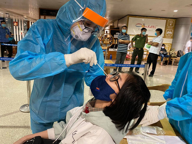 Otro caso importado de COVID-19 en Vietnam en las últimas 15 horas ảnh 1 Otro caso importado de COVID-19 en Vietnam en las últimas 15 horas ảnh 1
