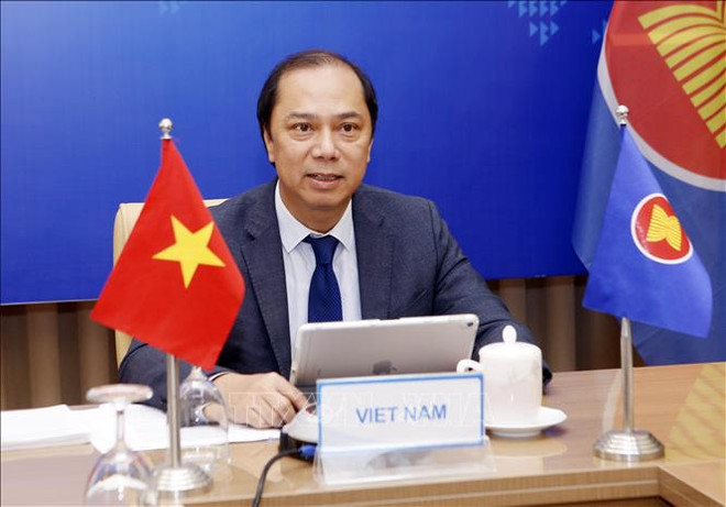 Vietnam propone al Reino Unido intensificar apoyo a ASEAN ảnh 1 Vietnam propone al Reino Unido intensificar apoyo a ASEAN ảnh 1