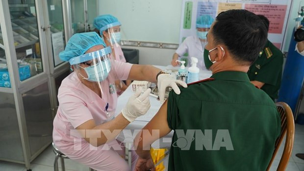 Vietnam destina 53,63 millones de dólares más para la compra de vacuna contra COVID-19 ảnh 1 Vietnam destina 53,63 millones de dólares más para la compra de vacuna contra COVID-19 ảnh 1