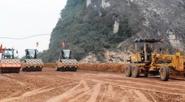 Construcción civil contribuye a estimular el crecimiento económico en Vietnam ảnh 1 Construcción civil contribuye a estimular el crecimiento económico en Vietnam ảnh 1