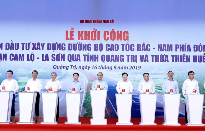 Aceleran construcción de autopista norte-sur de Vietnam ảnh 1