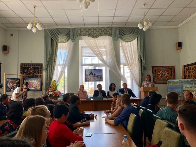 Presentan en Ucrania obra de literatura vietnamita ảnh 1