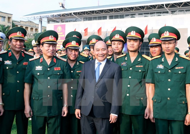 Premier vietnamita elogia aportes de Academia de Ciencias Políticas ảnh 1 Premier vietnamita elogia aportes de Academia de Ciencias Políticas ảnh 1