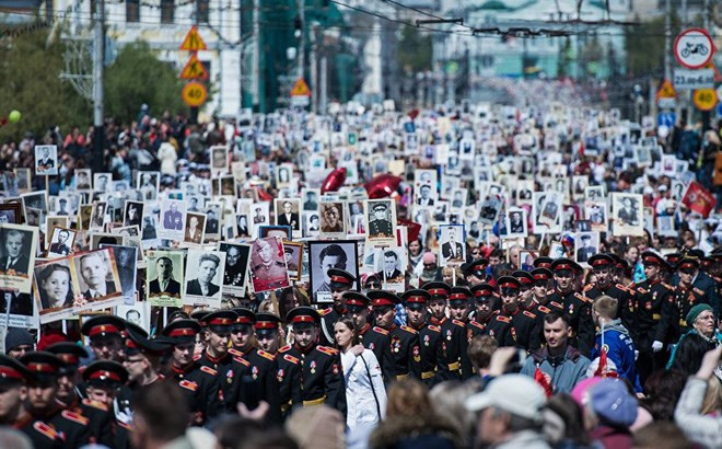 Celebran en Vietnam acto en homenaje al Regimiento Inmortal ảnh 1 Celebran en Vietnam acto en homenaje al Regimiento Inmortal ảnh 1