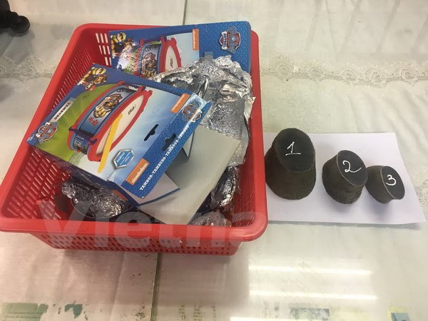 Incautan 1,5 kilogramos de cuerno de rinoceronte en Ciudad Ho Chi Minh ảnh 1 Incautan 1,5 kilogramos de cuerno de rinoceronte en Ciudad Ho Chi Minh ảnh 1