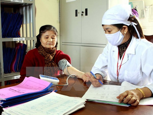 Enfermedades no infecciosas cobran la vida de 400 mil vietnamitas cada año ảnh 1