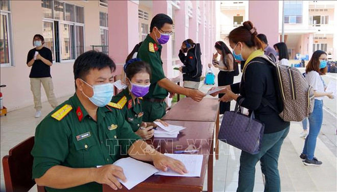 Provincia vietnamita de Soc Trang refuerza alerta de COVID-19 para su población ảnh 1