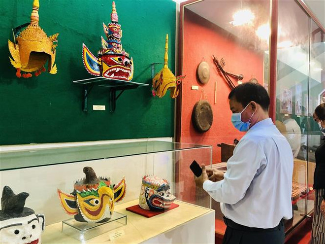 Inauguran exposición fotográfica sobre Partido Comunista de Vietnam ảnh 1 Inauguran exposición fotográfica sobre Partido Comunista de Vietnam ảnh 1