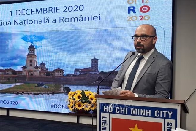 Celebran Día Nacional de Rumania en Ciudad Ho Chi Minh ảnh 1 Celebran Día Nacional de Rumania en Ciudad Ho Chi Minh ảnh 1