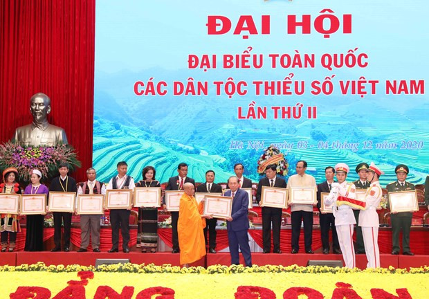 Finaliza el segundo Congreso Nacional de Minorías Étnicas de Vietnam ảnh 1