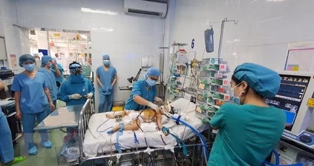 Vietnam aprueba programa ampliado de detección de varias enfermedades neonatales ảnh 1