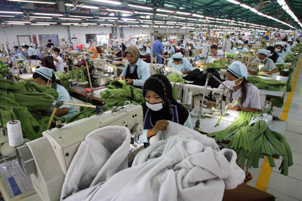 Industria textil de Indonesia enfrenta enorme desafío después del RCEP ảnh 1 Industria textil de Indonesia enfrenta enorme desafío después del RCEP ảnh 1