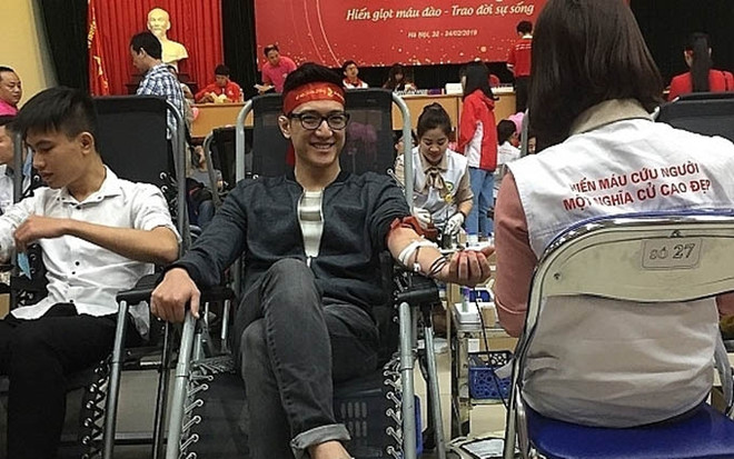 Duplican en Vietnam donaciones de sangre durante Festival Primavera Roja de Hanoi ảnh 1 Duplican en Vietnam donaciones de sangre durante Festival Primavera Roja de Hanoi ảnh 1