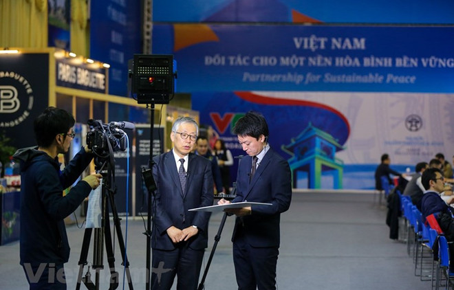 Ofrecen en Vietnam boletos aéreos y alojamientos gratuitos a reporteros que cubren segunda Cumbre EE.UU.- RPDC ảnh 1 Ofrecen en Vietnam boletos aéreos y alojamientos gratuitos a reporteros que cubren segunda Cumbre EE.UU.- RPDC ảnh 1