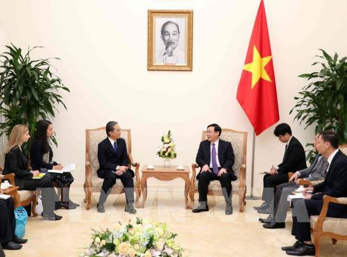 Recibe vicepremier vietnamita al presidente de la empresa AEON ảnh 1 Recibe vicepremier vietnamita al presidente de la empresa AEON ảnh 1