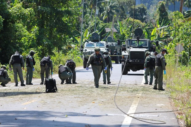 Causa un muerto y dos heridos atentado con bombas en el sur de Tailandia ảnh 1