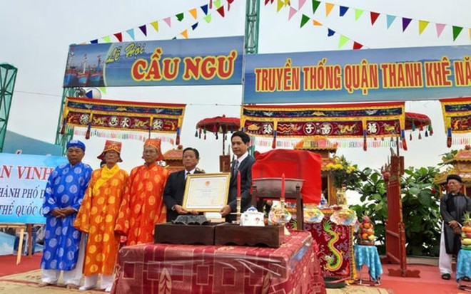 Reconocen como patrimonio nacional el festival de culto a las ballenas ảnh 1 Reconocen como patrimonio nacional el festival de culto a las ballenas ảnh 1