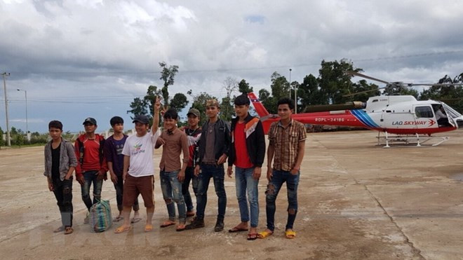 Empresa vietnamita evacúa a sus trajadores de zona afectada por colapso de presa en Laos ảnh 1 Empresa vietnamita evacúa a sus trajadores de zona afectada por colapso de presa en Laos ảnh 1