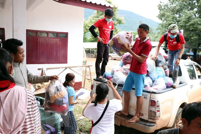 Cruz Roja de Vietnam ayuda a víctimas del colapso de presa hidroeléctrica en Laos ảnh 1 Cruz Roja de Vietnam ayuda a víctimas del colapso de presa hidroeléctrica en Laos ảnh 1