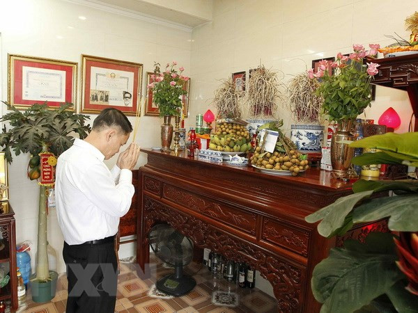 Agencia Vietnamita de Noticias manifiesta gratitud a veteranos y mártires nacionales ảnh 1 Agencia Vietnamita de Noticias manifiesta gratitud a veteranos y mártires nacionales ảnh 1