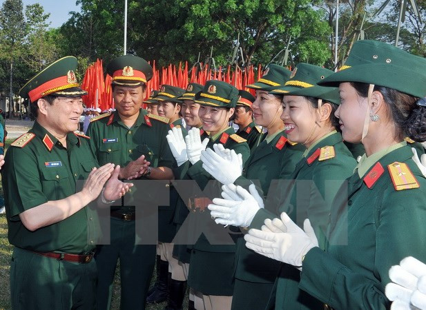 Inauguran curso de inglés para oficiales militares de Vietnam ảnh 1 Inauguran curso de inglés para oficiales militares de Vietnam ảnh 1