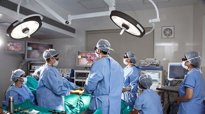 Ofrecen en Quang Nam cirugías gratuitas de cataratas a personas beneficiadas de políticas sociales ảnh 1 Ofrecen en Quang Nam cirugías gratuitas de cataratas a personas beneficiadas de políticas sociales ảnh 1