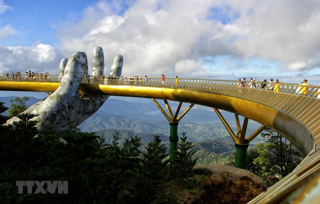 Vietnam recibe a cerca de 13 millones de turistas extranjeros en nueve meses ảnh 1 Vietnam recibe a cerca de 13 millones de turistas extranjeros en nueve meses ảnh 1