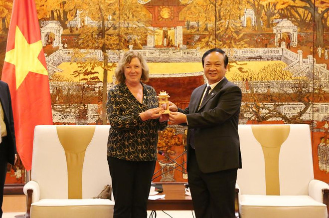 Aspira Hanoi a cooperar con localidades y empresas francesas ảnh 1 Aspira Hanoi a cooperar con localidades y empresas francesas ảnh 1