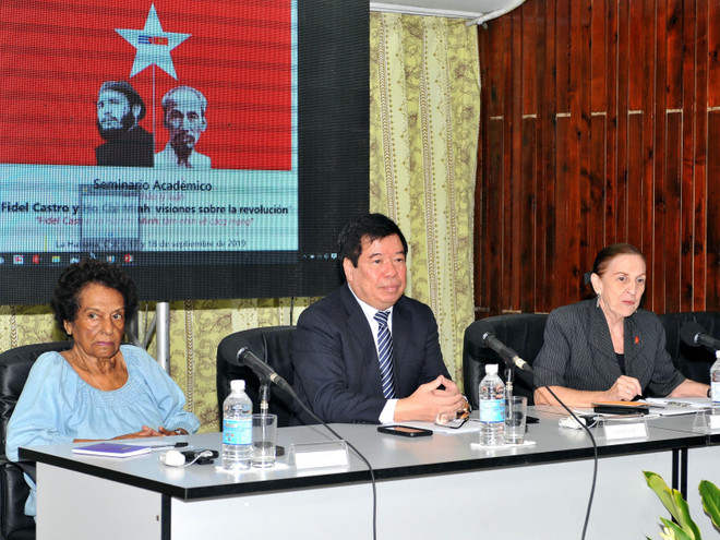 Seminario enfatiza vigencia del pensamiento revolucionario de Ho Chi Minh y de Fidel ảnh 2 Seminario enfatiza vigencia del pensamiento revolucionario de Ho Chi Minh y de Fidel ảnh 2