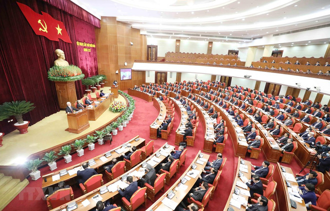 Concluye Comité Central del Partido Comunista de Vietnam primera jornada de su XIV pleno ảnh 1 Concluye Comité Central del Partido Comunista de Vietnam primera jornada de su XIV pleno ảnh 1