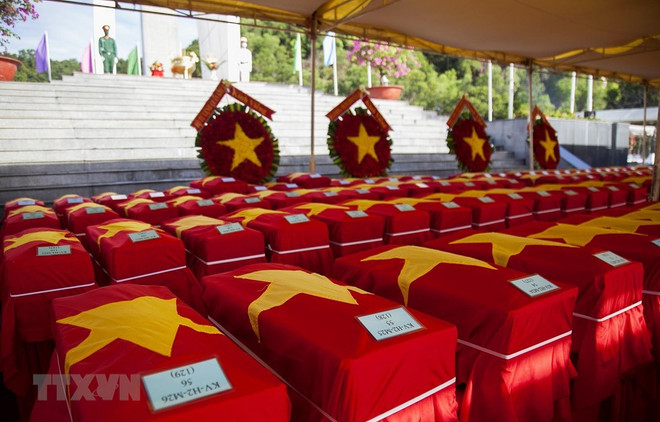 Rinden homenaje póstumo a 262 soldados vietnamitas caídos en Camboya ảnh 1 Rinden homenaje póstumo a 262 soldados vietnamitas caídos en Camboya ảnh 1