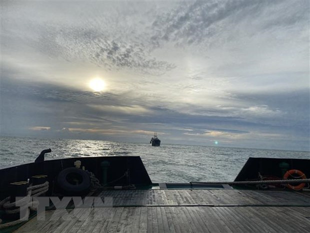 Vietnam rescata carguero de Rusia accidentado en el mar ảnh 1 Vietnam rescata carguero de Rusia accidentado en el mar ảnh 1