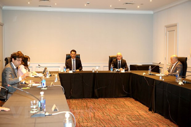 En Argentina coloquio sobre oportunidades de negocio con Vietnam ảnh 1 En Argentina coloquio sobre oportunidades de negocio con Vietnam ảnh 1