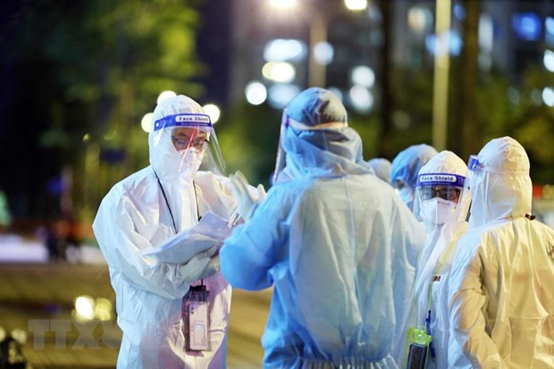 Presidente de Vietnam insta a recompensar a ejemplos de lucha contra el COVID-19 ảnh 1 Presidente de Vietnam insta a recompensar a ejemplos de lucha contra el COVID-19 ảnh 1