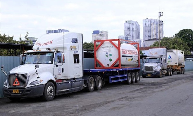 India dona artículos médicos a Vietnam para combatir el COVID-19 ảnh 1 India dona artículos médicos a Vietnam para combatir el COVID-19 ảnh 1