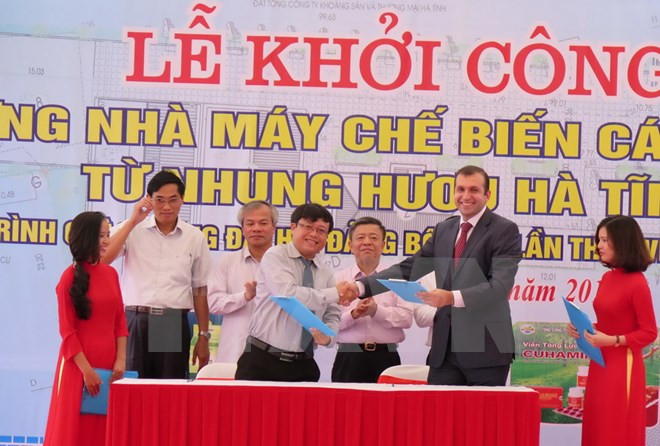 Construyen planta de procesamiento de cuerno de ciervo en Ha Tinh ảnh 1 Construyen planta de procesamiento de cuerno de ciervo en Ha Tinh ảnh 1