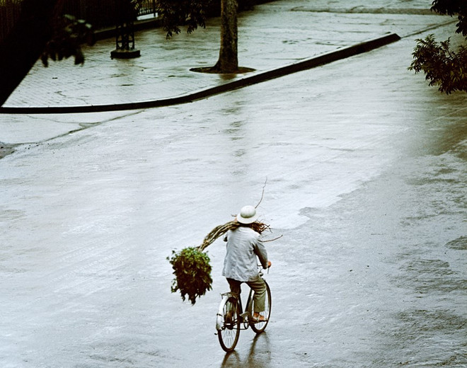 Exposición de fotógrafo alemán brinda al público visión sobre Hanoi en época antigua ảnh 2 Exposición de fotógrafo alemán brinda al público visión sobre Hanoi en época antigua ảnh 2
