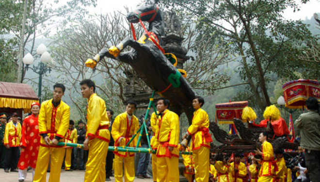 Festival de Giong en el templo Phu Dong y el templo Soc ảnh 1 Festival de Giong en el templo Phu Dong y el templo Soc ảnh 1